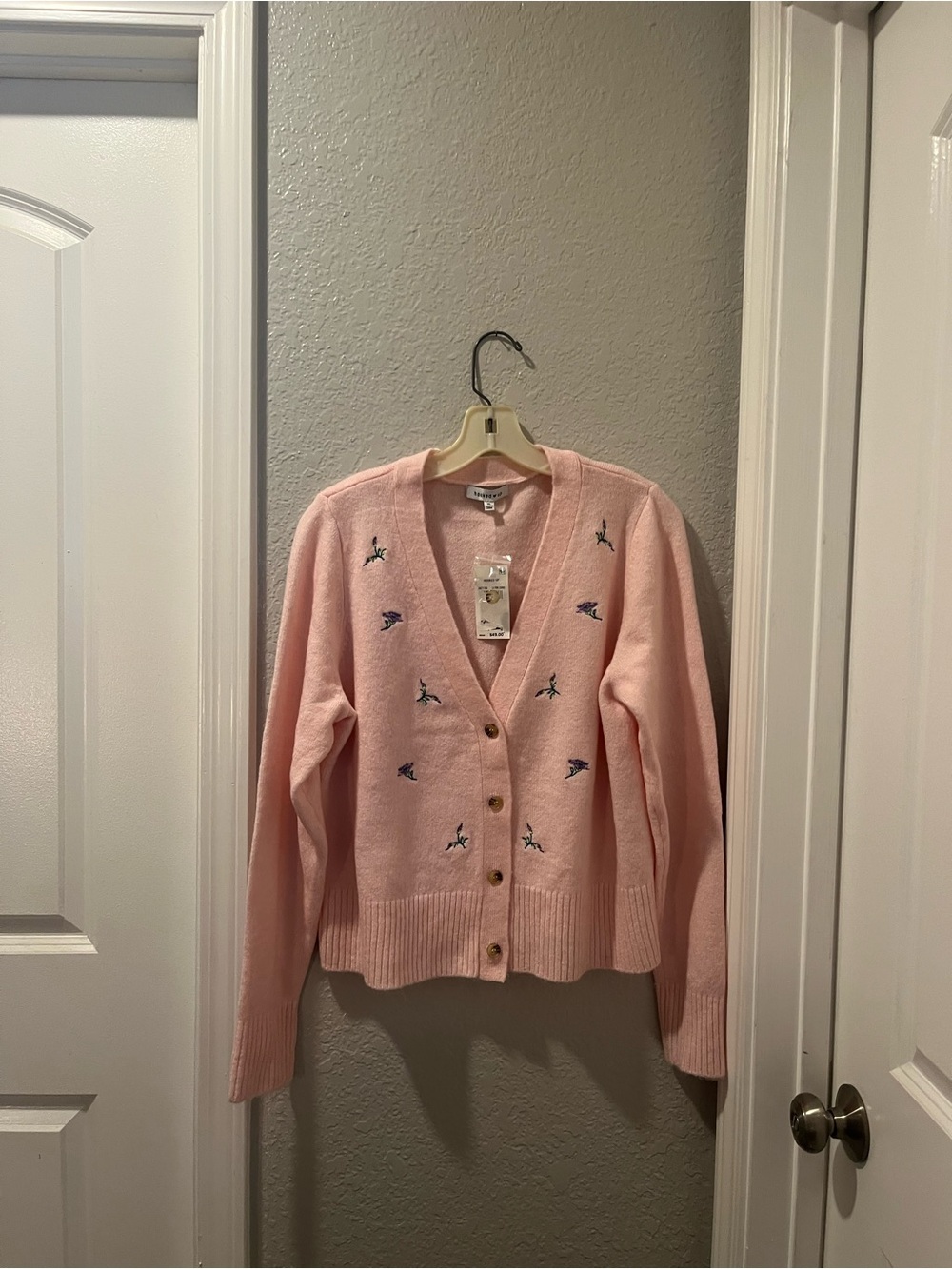 Light Pink Embroidered V-Neck Cardigan